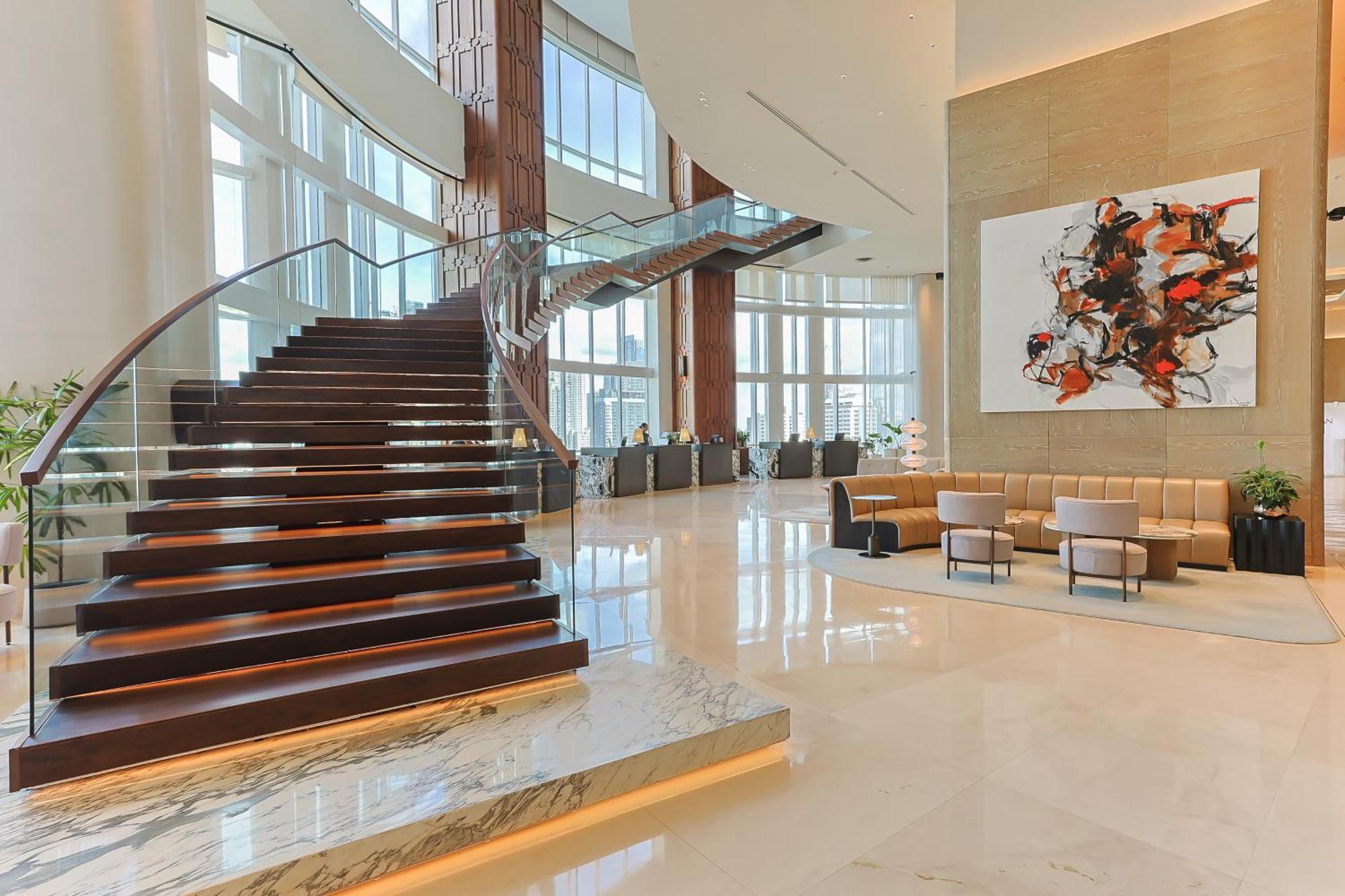 Centara Grand At Centralworld Bangkok Esterno foto Lobby